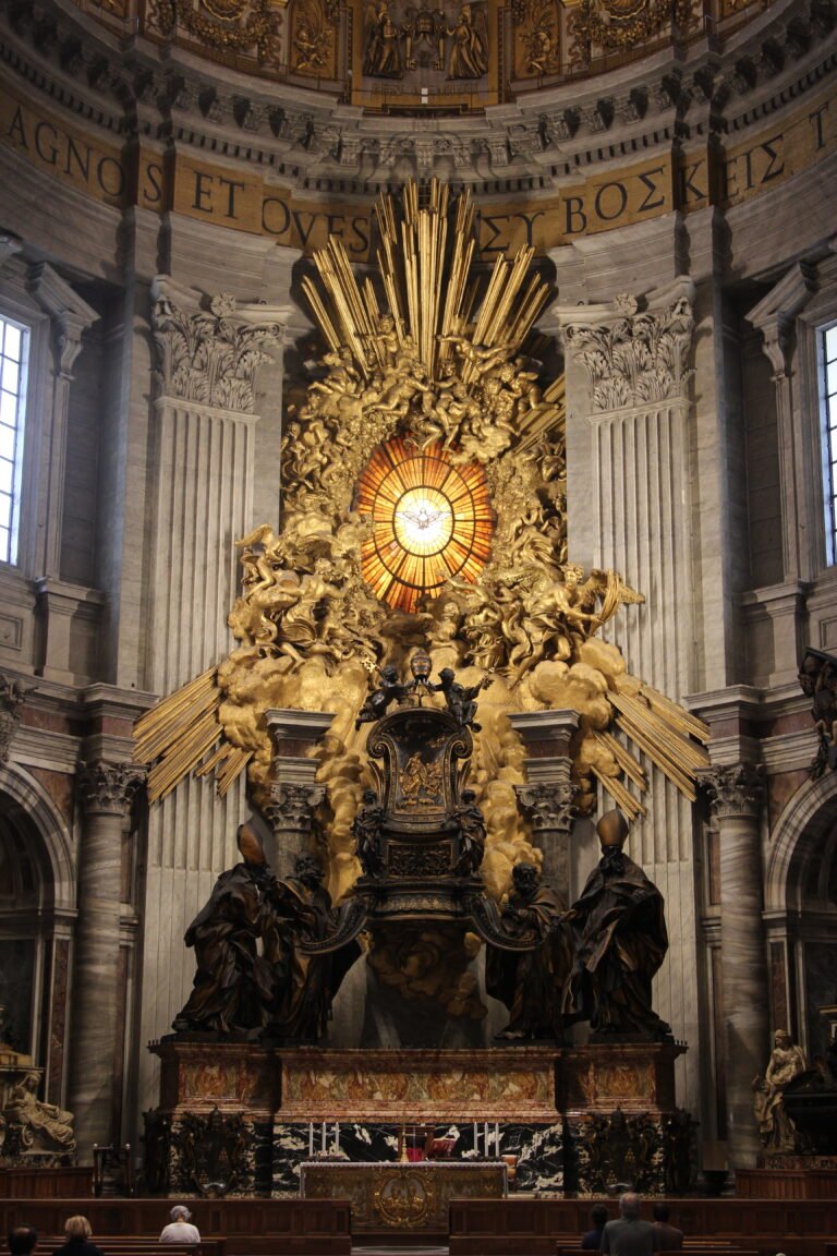 saint peter's basilica papal altar 2020 p03